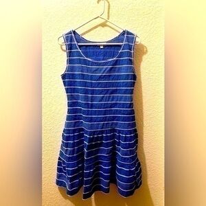 Max Studio medium dress